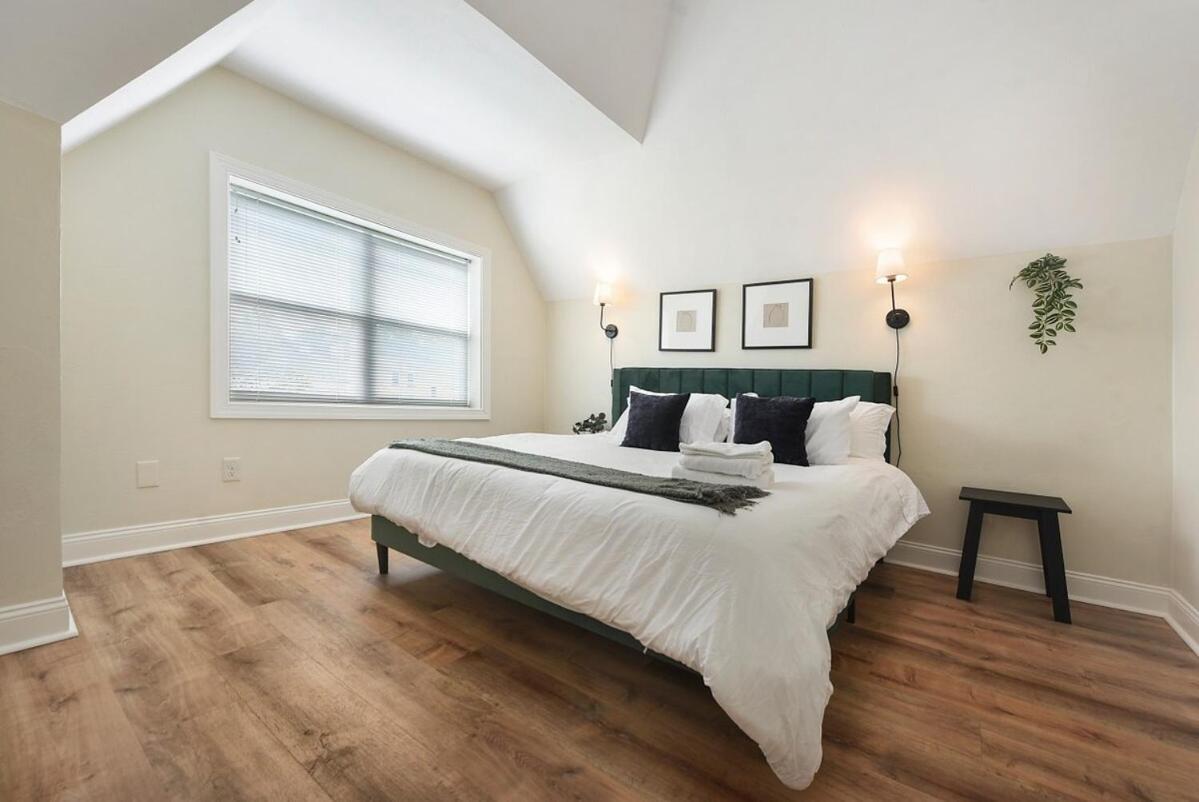 9 Bedroom House With King-sized Bed Near Bakery Square Apartment Pittsburgh
